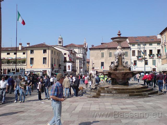 Adunata Alpini BAssano 2008 MK-261.JPG